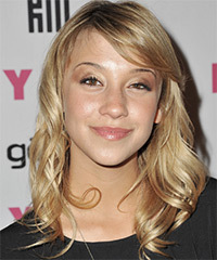Stella Maeve